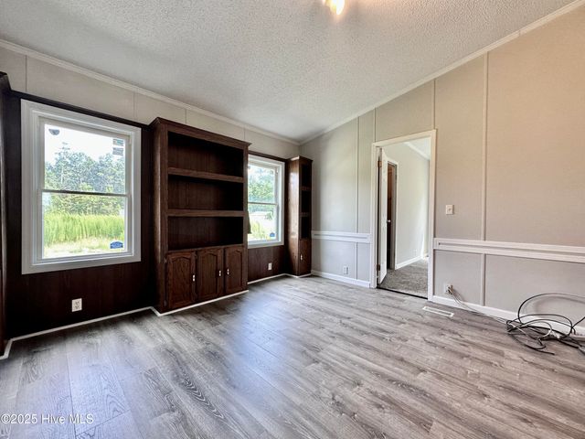 265 Colonial Landing Road SE, Bolivia, NC 28422