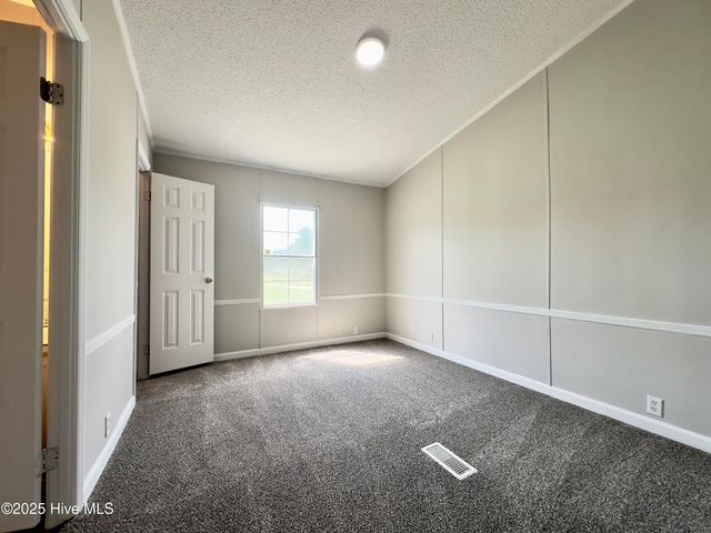 265 Colonial Landing Road SE, Bolivia, NC 28422