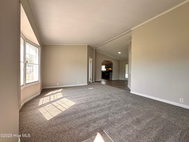 265 Colonial Landing Road SE, Bolivia, NC 28422