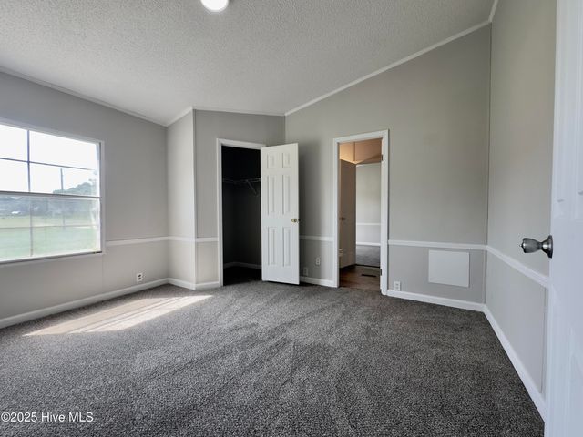265 Colonial Landing Road SE, Bolivia, NC 28422