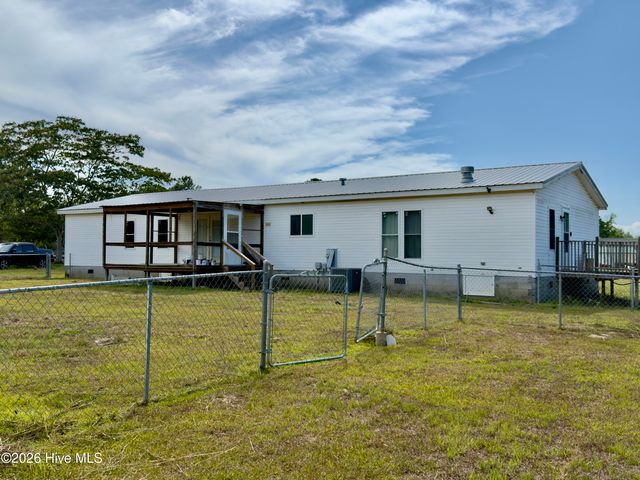 265 Colonial Landing Road SE, Bolivia, NC 28422