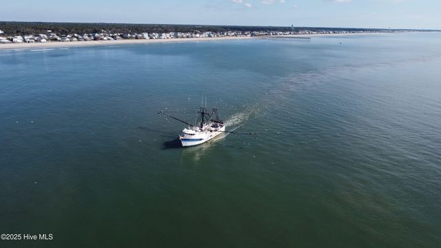 265 Colonial Landing Road SE, Bolivia, NC 28422