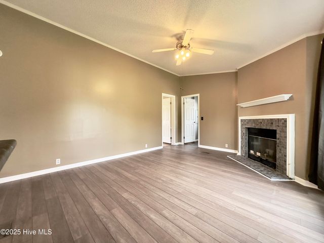 265 Colonial Landing Road SE, Bolivia, NC 28422