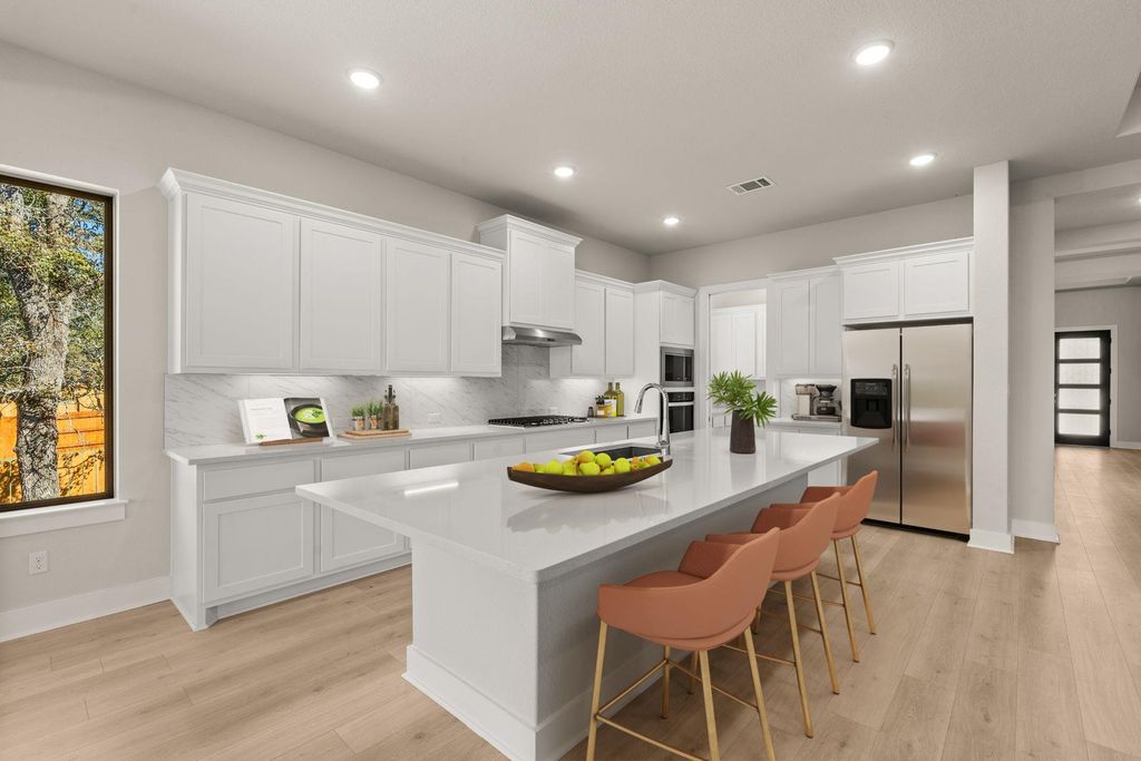 1101 Ellensburg DR, Georgetown, TX 78633
