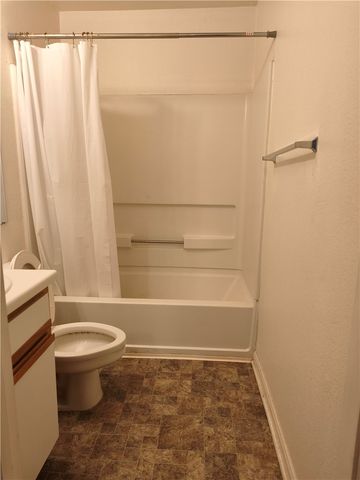 517 Southwest Parkway 203, College Station, TX 77840