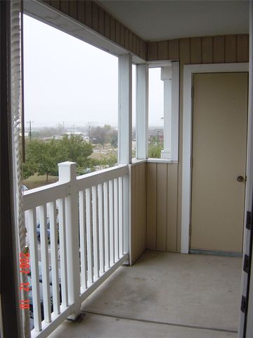 517 Southwest Parkway 203, College Station, TX 77840