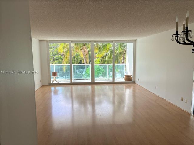 100 Bayview Drive 217, Sunny Isles Beach, FL 33160