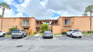 7220 Fairway Dr G8, Miami Lakes, FL 33014