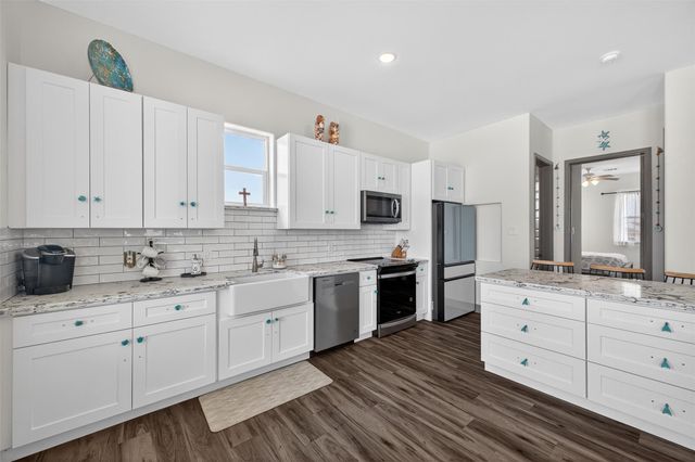 1410 Gulf, Crystal Beach, TX 77650