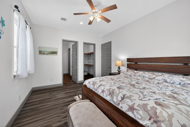 1410 Gulf, Crystal Beach, TX 77650