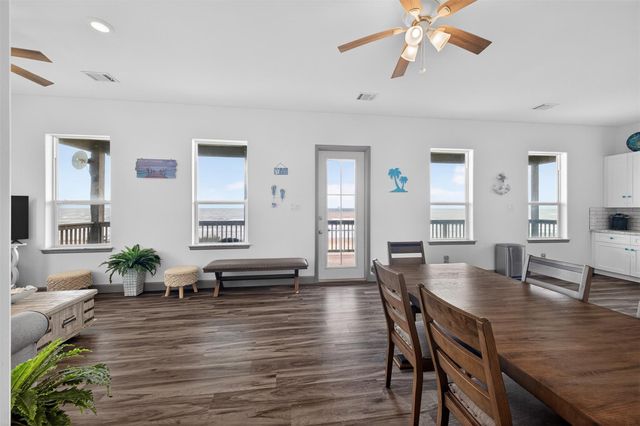 1410 Gulf, Crystal Beach, TX 77650