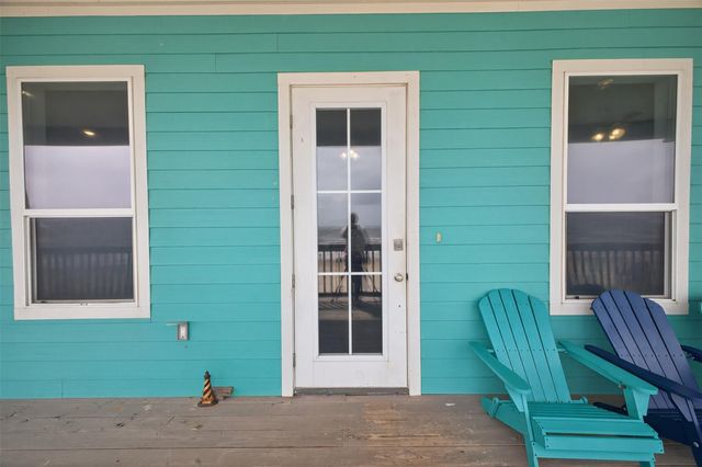 1410 Gulf, Crystal Beach, TX 77650