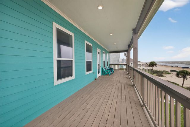 1410 Gulf, Crystal Beach, TX 77650