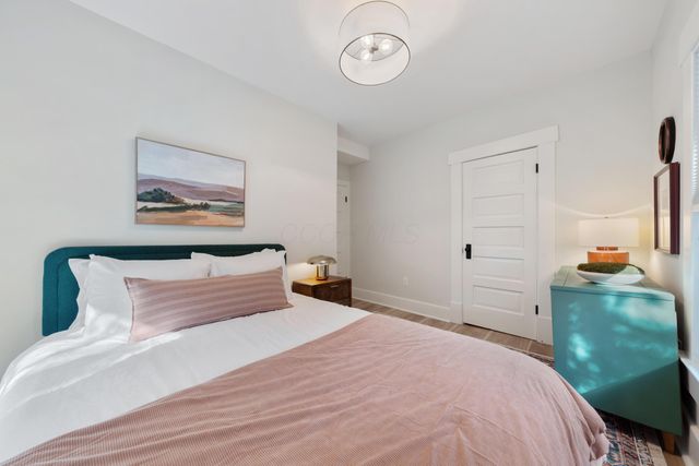 103 Oak Hill Avenue, Delaware, OH 43015