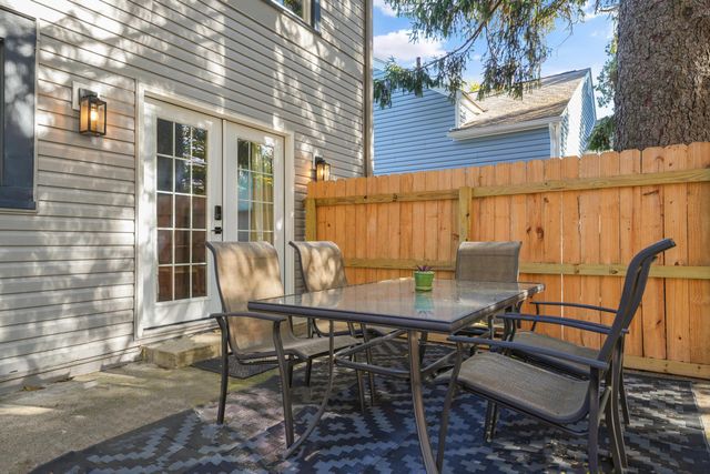 103 Oak Hill Avenue, Delaware, OH 43015