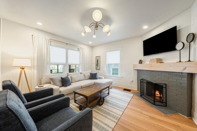 103 Oak Hill Avenue, Delaware, OH 43015