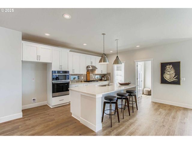 12919 Nw RAMONA Ln A6, Portland, OR 97229