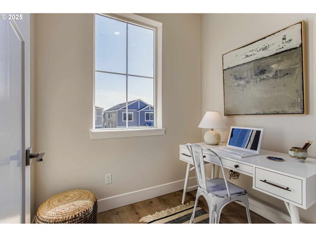 12919 Nw RAMONA Ln A6, Portland, OR 97229