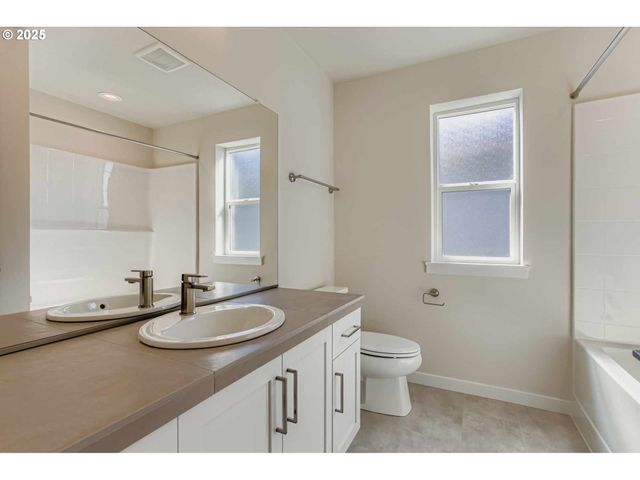 12919 Nw RAMONA Ln A6, Portland, OR 97229