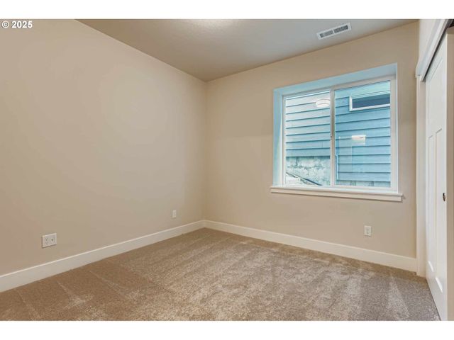 12919 Nw RAMONA Ln A6, Portland, OR 97229
