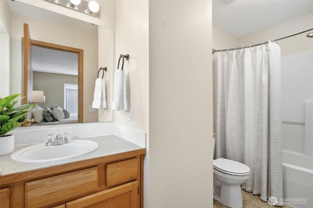 8125 Trimble Lane, Tumwater, WA 98501