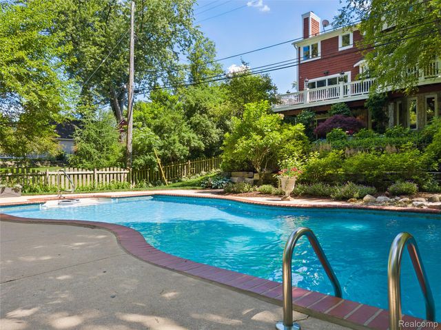 744 Thayer Boulevard, Northville, MI 48167