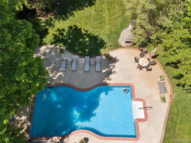744 Thayer Boulevard, Northville, MI 48167
