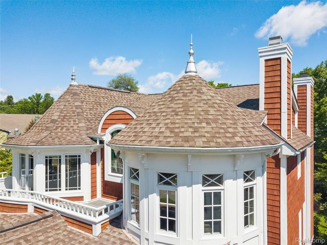 744 Thayer Boulevard, Northville, MI 48167