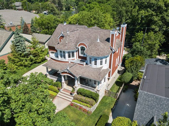 744 Thayer Boulevard, Northville, MI 48167