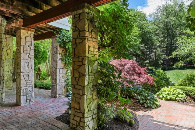 744 Thayer Boulevard, Northville, MI 48167
