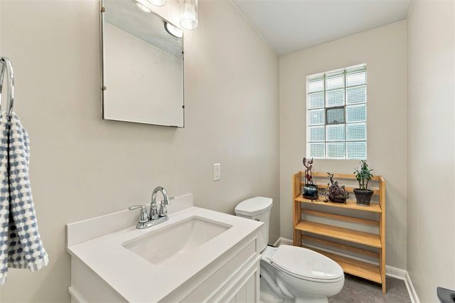 5185 S 11th Street, Kalamazoo, MI 49009