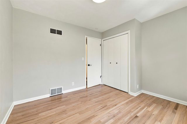 5185 S 11th Street, Kalamazoo, MI 49009