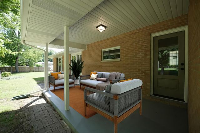 5185 S 11th Street, Kalamazoo, MI 49009