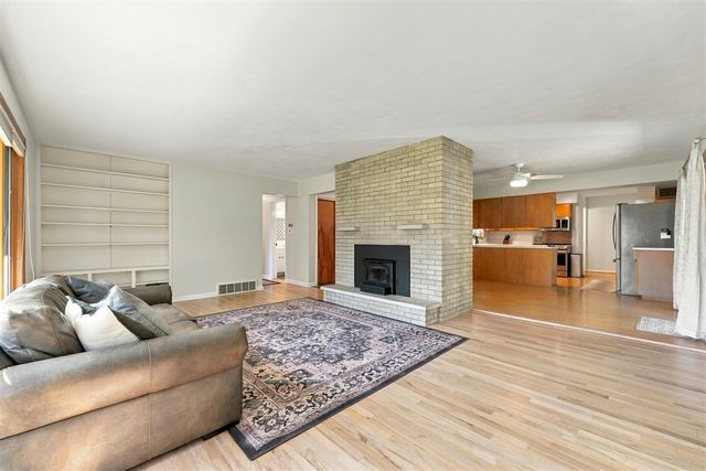 5185 S 11th Street, Kalamazoo, MI 49009