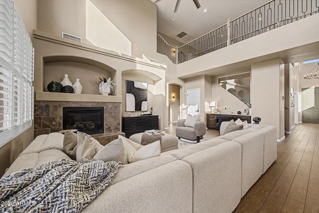 15238 W BECKER Lane, Surprise, AZ 85379