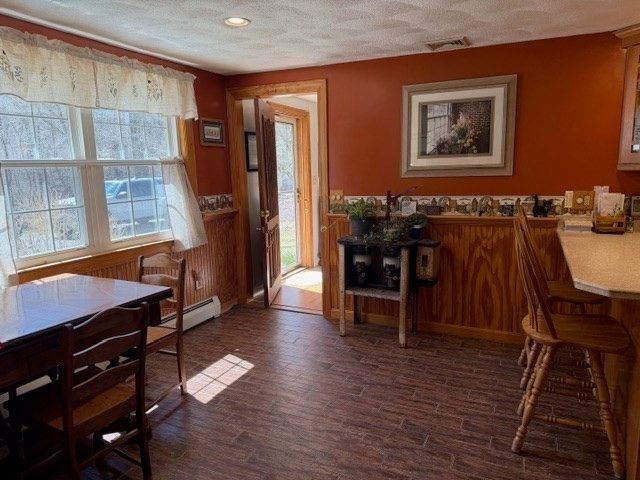 106 Seymour St, Berkley, MA 02779