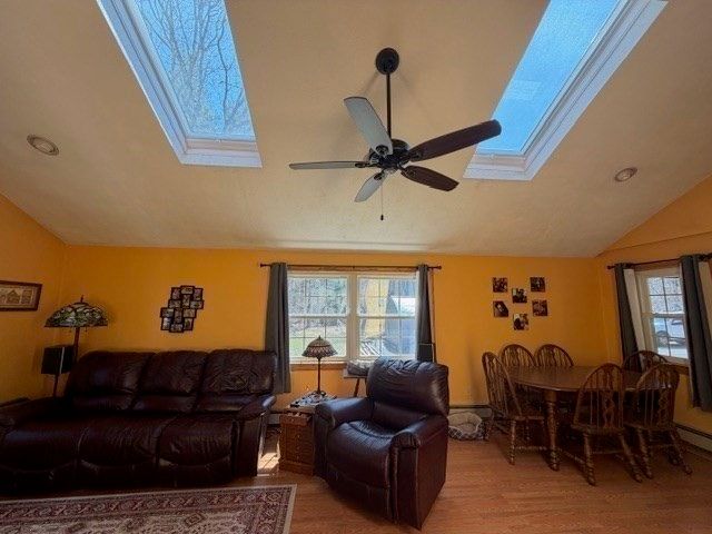 106 Seymour St, Berkley, MA 02779