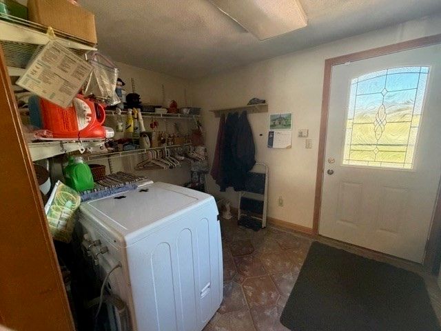 106 Seymour St, Berkley, MA 02779