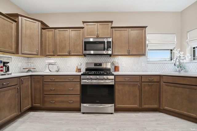 4336 Admirals Cove Drive, Lafayette, IN 47909