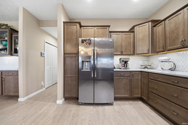 4336 Admirals Cove Drive, Lafayette, IN 47909