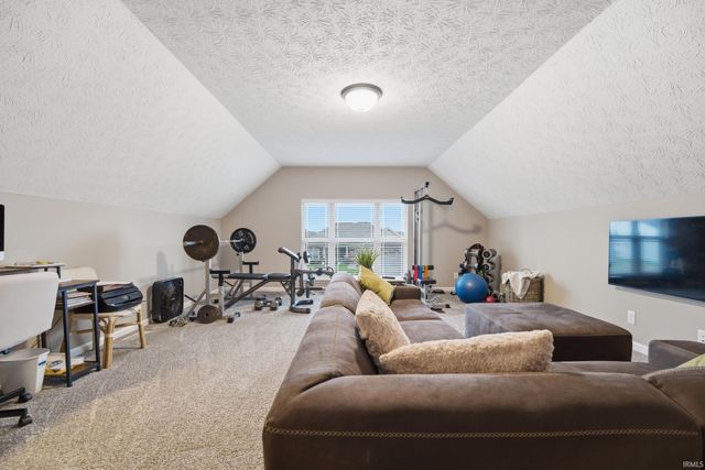 4336 Admirals Cove Drive, Lafayette, IN 47909