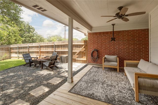 4700 Kensington Road, Bryan, TX 77802