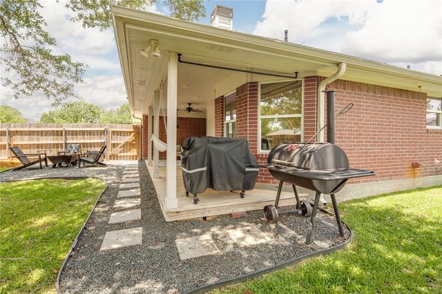 4700 Kensington Road, Bryan, TX 77802
