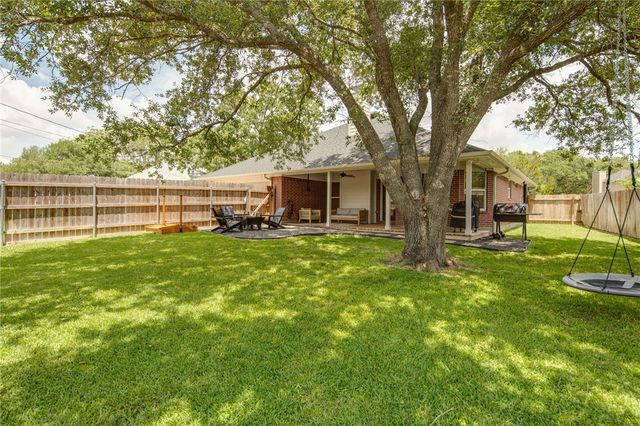 4700 Kensington Road, Bryan, TX 77802
