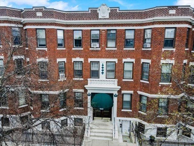 1568 Commonwealth Ave 12, Boston, MA 02135
