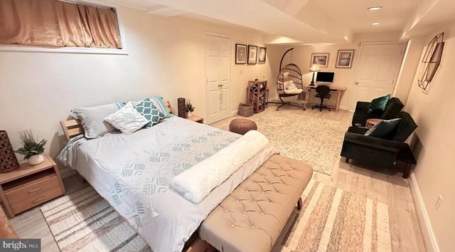 9915 GLEN ROAD, Potomac, MD 20854