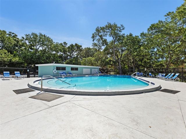 2047 GREENBRIAR BOULEVARD, Clearwater, FL 33763