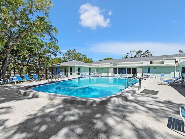2047 GREENBRIAR BOULEVARD, Clearwater, FL 33763