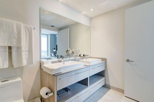 4010 S Ocean Dr R2106, Hollywood, FL 33019