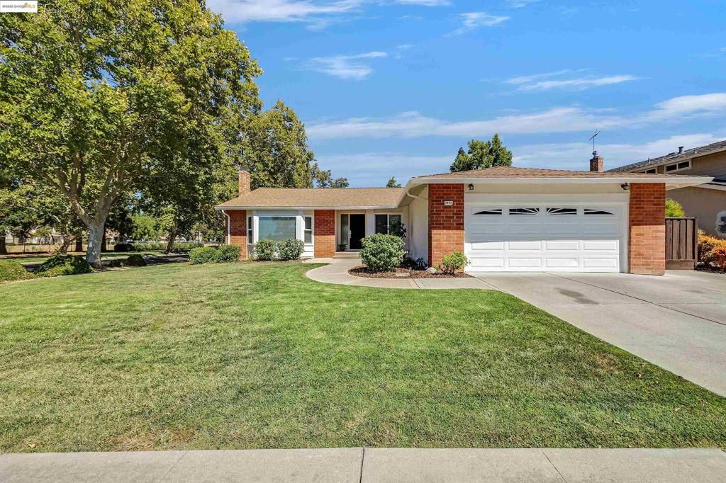 2802 Jones Gate Ct, Pleasanton, CA 94566